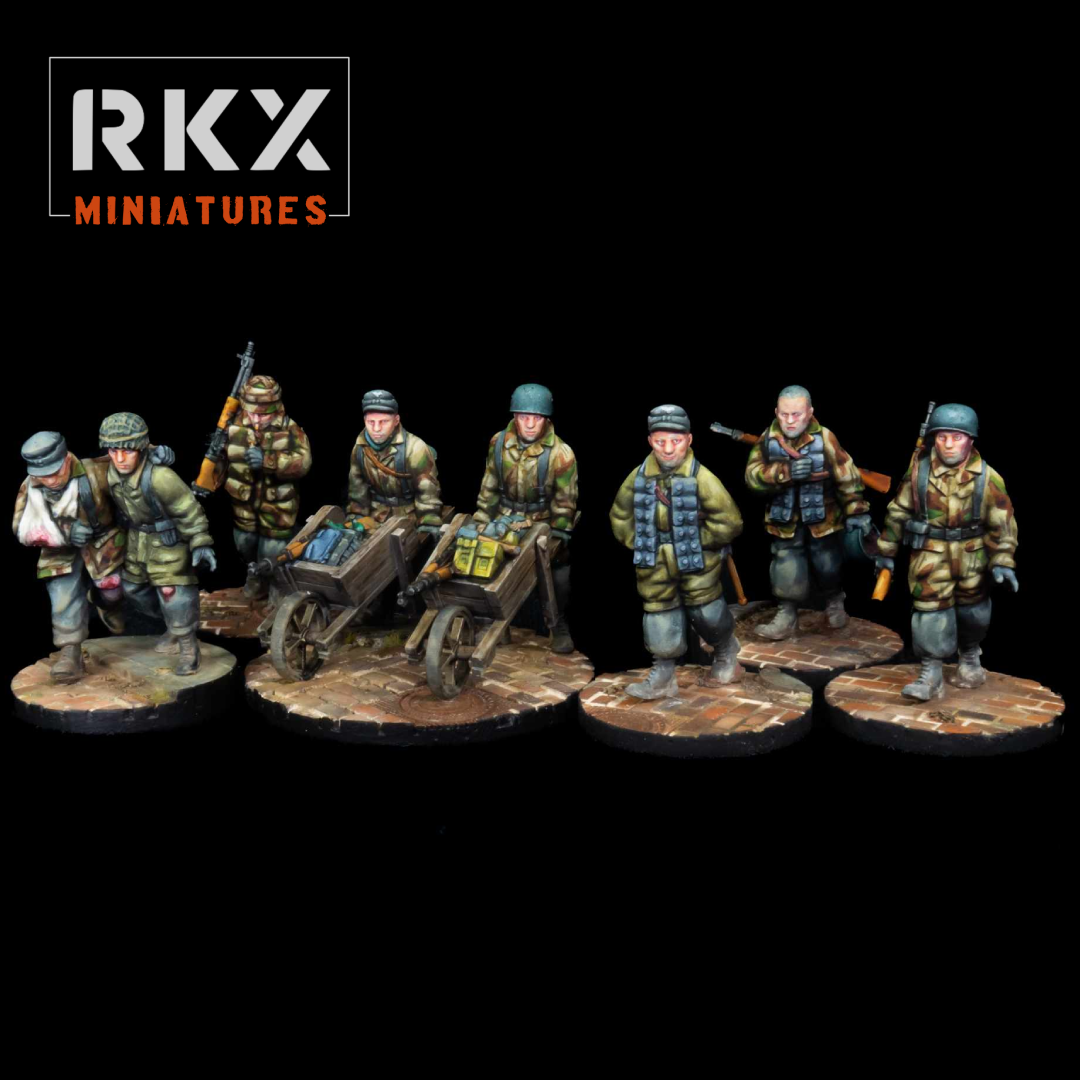 RKX5036 Fallschirmjager Soldiers Retreating